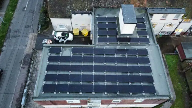 Delamer House Img 2 768x432.jpg